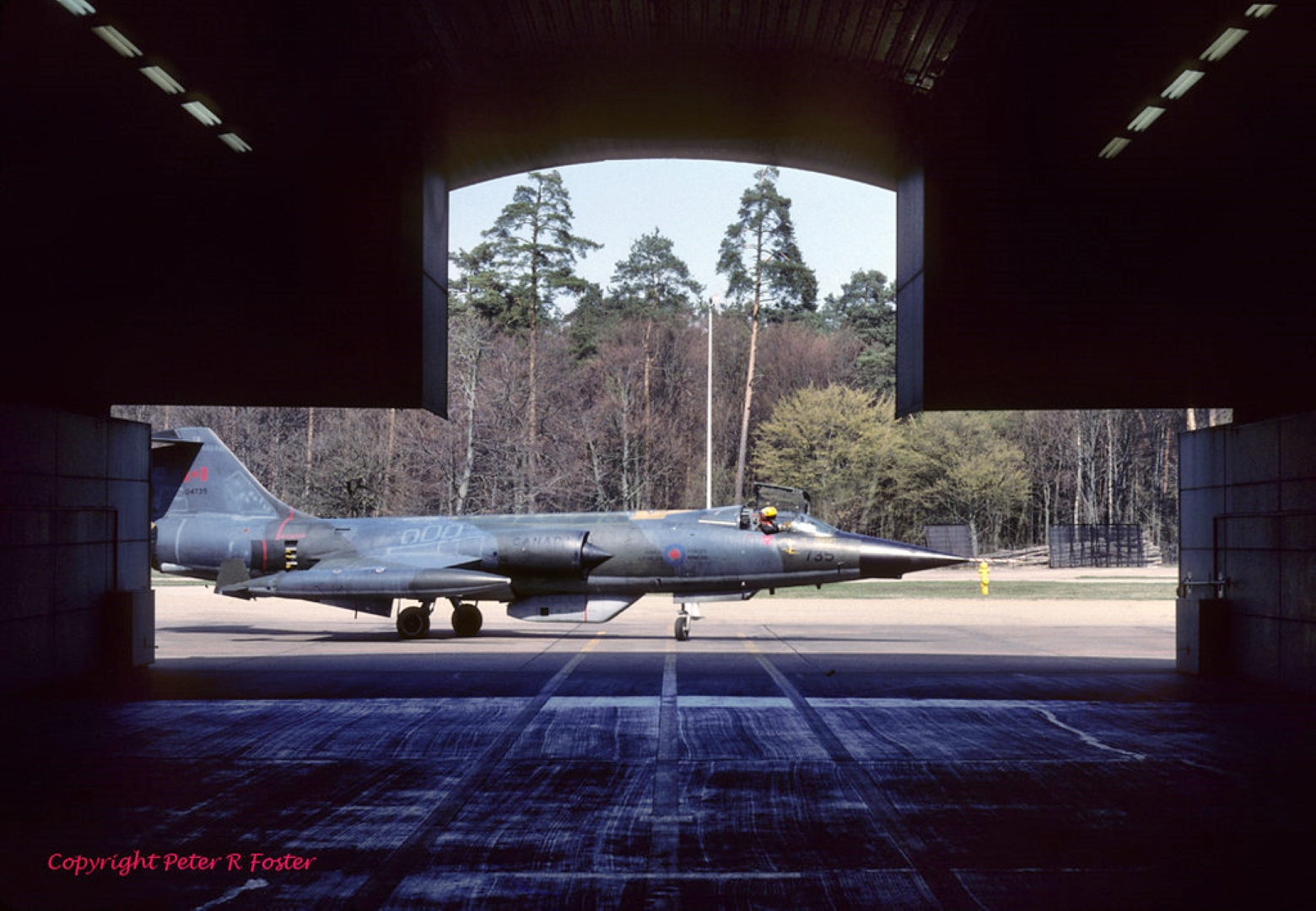 Returning to its HAS after a Recce mission(1984)... photo by Peter Foster (Flickr)